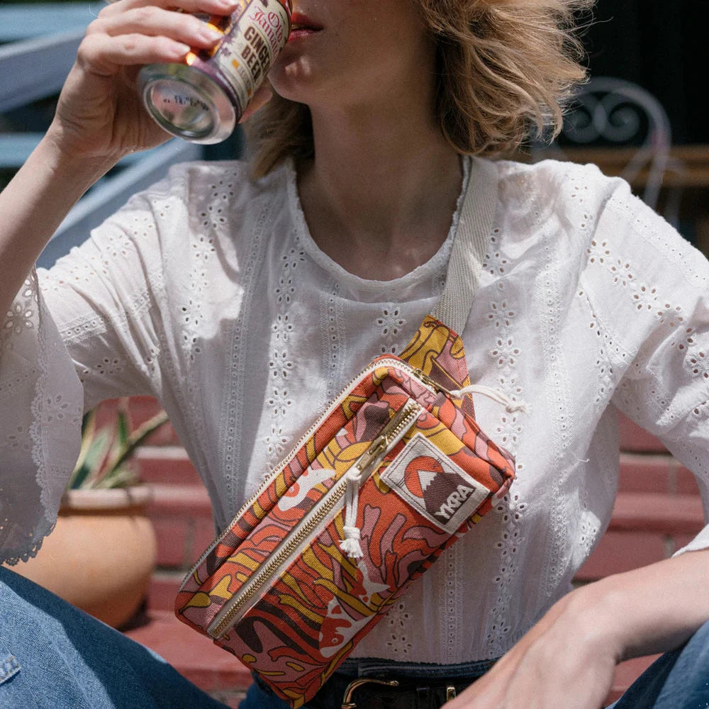 Ykra Fanny Pack black