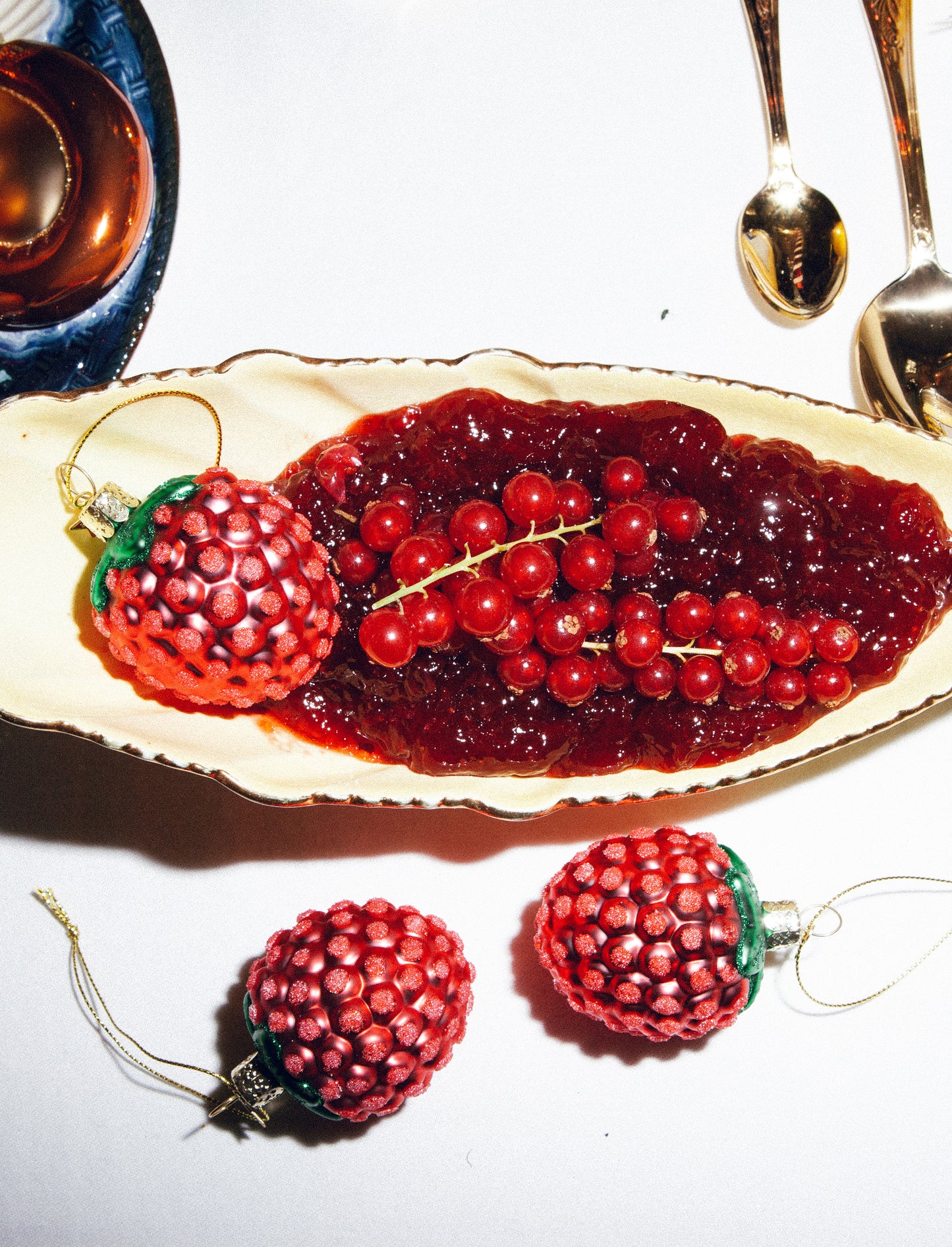 Christmas Ornament raspberry