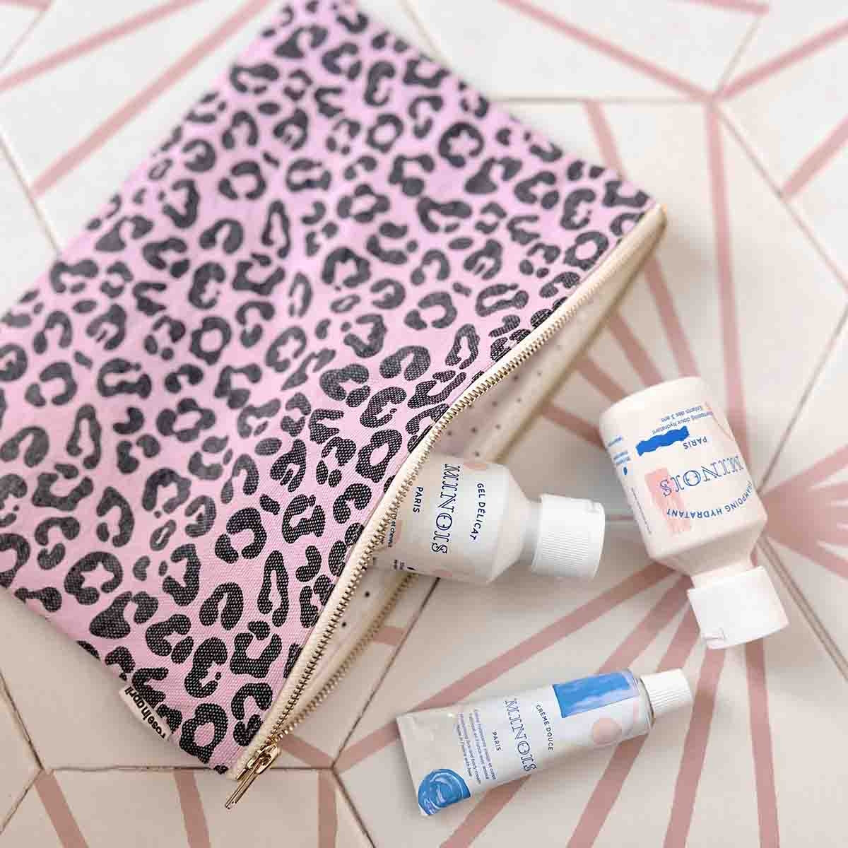 Rose in April Lili Handbag, Leo Bubble Pink